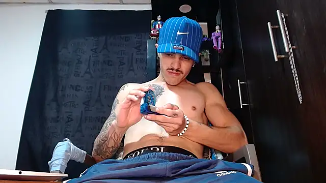 imsammytop online show from December 15, 9:12 pm