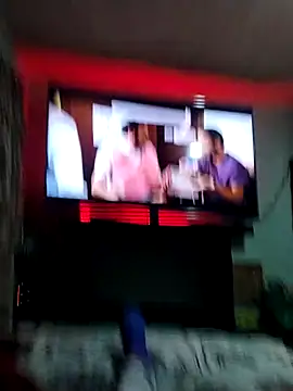 veintitres23 online show from December 1, 4:54 pm