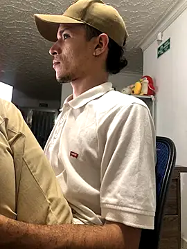 santyrestrepo online show from October 11, 12:25 am