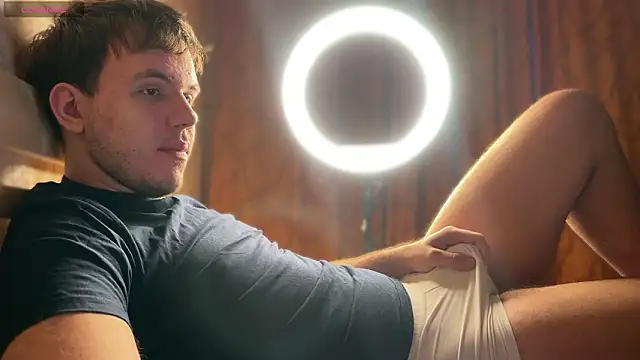 mynameischris online show from March 5, 3:19 pm