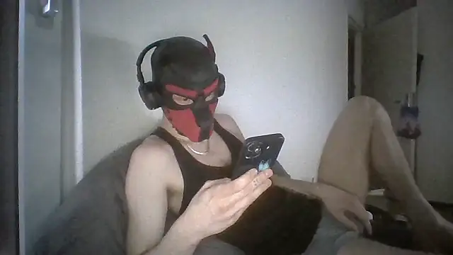 MolleDolle online show from April 2, 4:59 pm