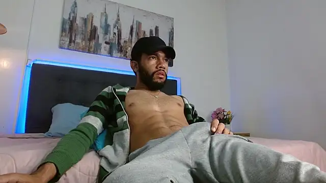 andresnoir  online show from December 16, 2:35 pm