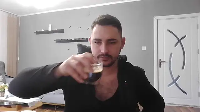 mastermute online show from February 25, 7:09 am