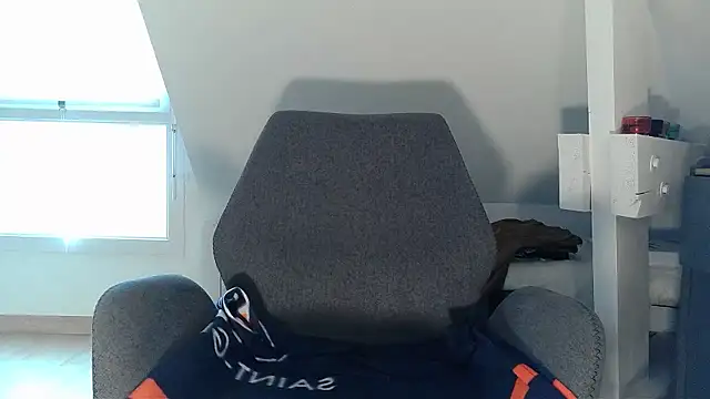 pedrolatino20cm online show from January 12, 11:25 am