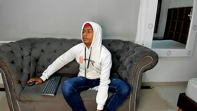 MorenitoDigno online show from January 15, 6:54 pm