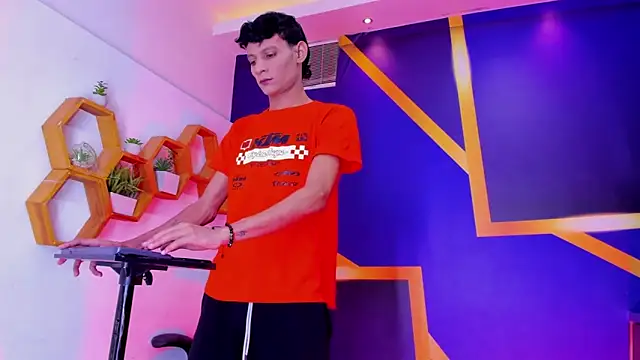 pervercity guys  online show from October 20, 11:58 am