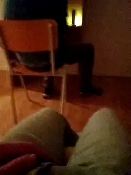 aripuppi95 online show from October 10, 11:52 pm