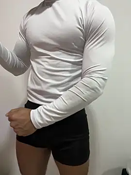 Snapshot of LianScott_ chatting on October 15, 8:27 pm LianScott online show from October 15, 8:27 pm