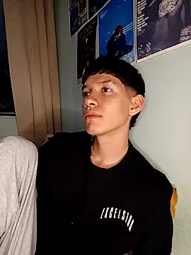 heyy noah11 online show from April 15, 1:27 am