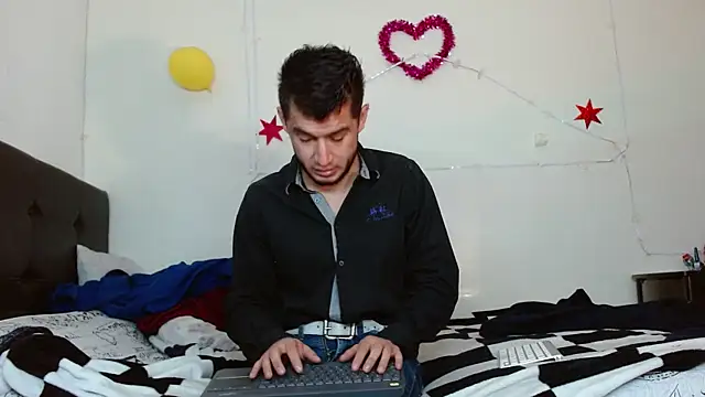 picante70  online show from October 21, 11:13 am