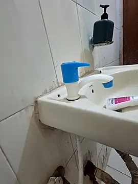 crawlerdrill online show from November 22, 2:44 am