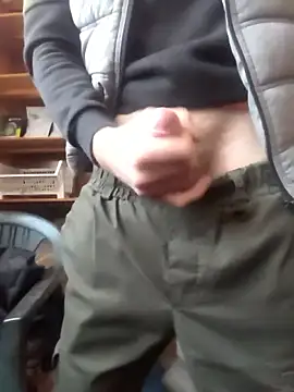 szabi1995 online show from January 13, 9:46 am