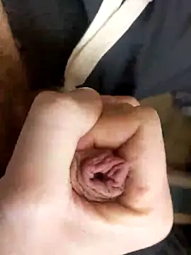 szabi1995 online show from March 6, 9:39 am