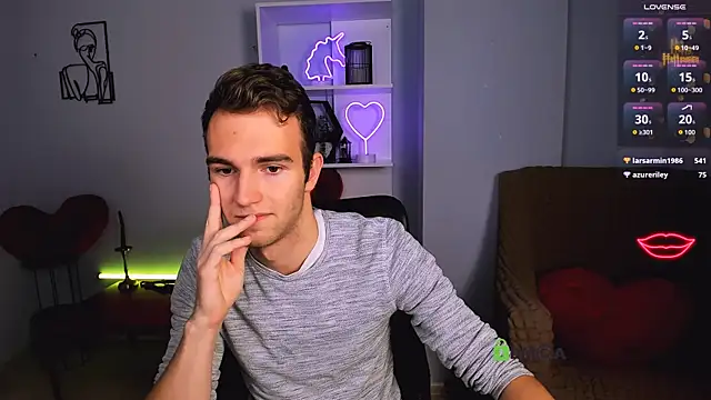 astren villo online show from November 26, 1:36 pm