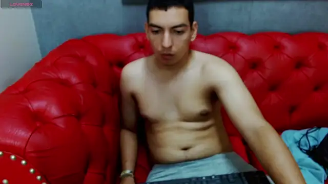 Axel Stones  online show from November 24, 3:24 pm