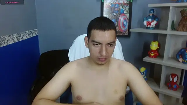 Axel Stones  online show from October 31, 1:36 pm