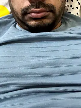 Handsome8677 online show from January 16, 9:39 pm