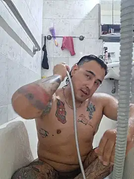 Rueditasss online show from March 12, 1:52 pm