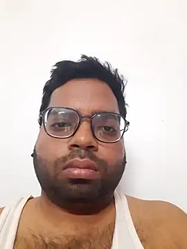 darren20k9 online show from April 11, 6:55 pm