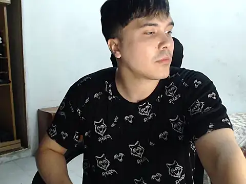 CuteAlexBoy online show from March 22, 9:09 pm