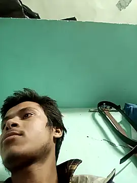 maxmishra18 online show from November 13, 7:57 am