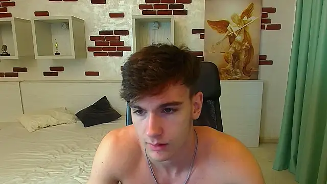 BradyFlint online show from November 19, 6:35 am