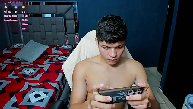 baby david 03 online show from February 3, 11:43 pm