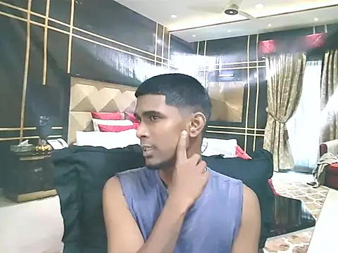 IndianThuggin online show from July 9, 7:39 pm