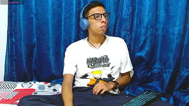 DavTwink3100 online show from February 28, 1:48 am