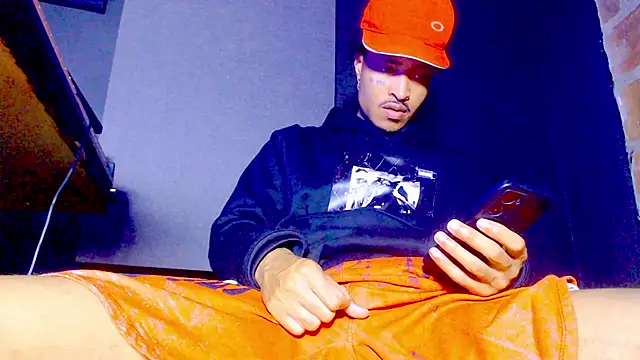 Anaconda larga online show from February 20, 2:41 pm