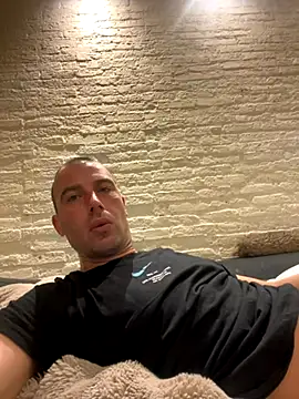 Rotteei1 online show from November 23, 4:01 am