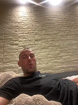 Rotteei1 online show from November 12, 8:36 pm