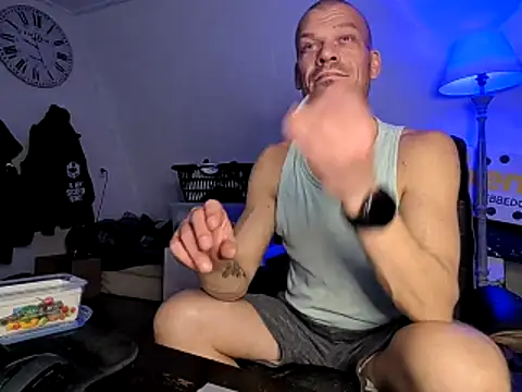 Kinky Play1 online show from March 18, 8:23 pm