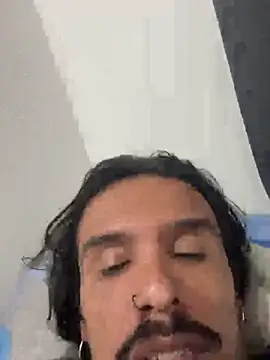 caiiobahia online show from November 17, 4:59 am