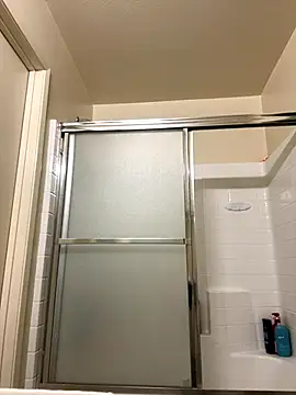 maddfreak0 online show from December 15, 11:51 am