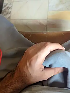 Rainyxxx69 online show from April 30, 8:43 am