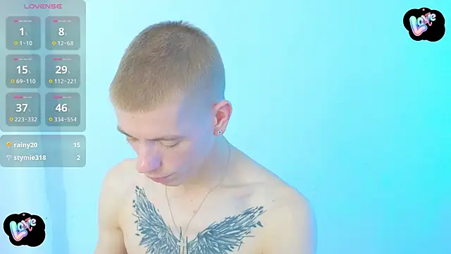 Cristian  Dior online show from October 23, 2:31 pm