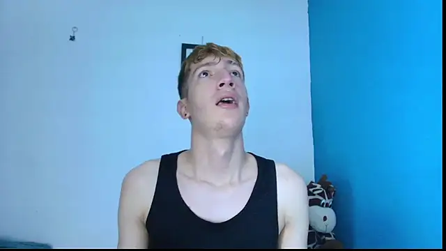 Erick Taylor3 online show from April 19, 6:32 pm