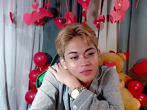 AsianCuteGuy21 online show from February 15, 2:40 am