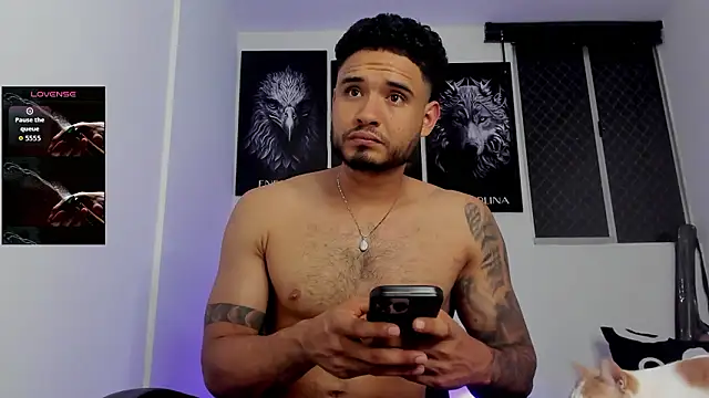 AUSTINN TORRES online show from February 24, 12:45 am