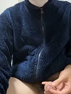 HERO113211 online show from October 30, 4:19 pm