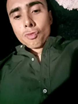 robinhd1234 online show from December 1, 9:40 pm