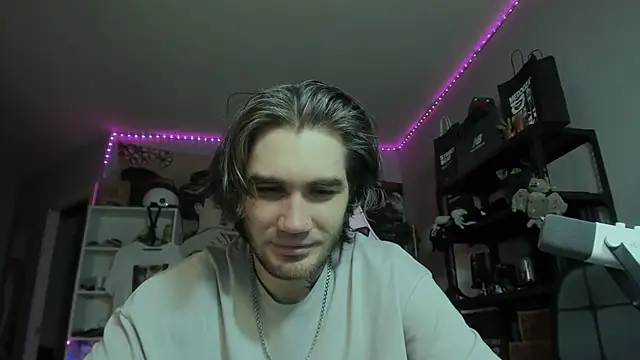 Go V Cs online show from January 16, 5:05 pm