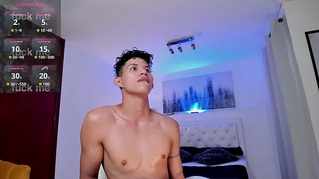 KamiSuarez online show from February 26, 6:42 pm