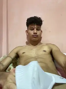 KamiSuarez online show from January 18, 4:36 am