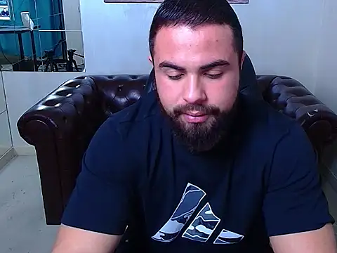 HayesWood online show from December 21, 5:48 am