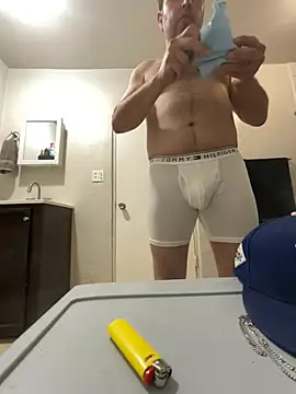 ezrah23 online show from January 12, 10:47 pm