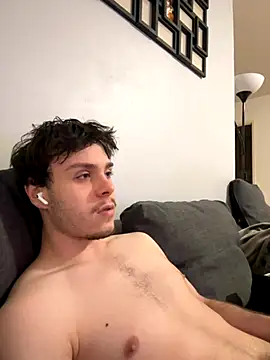 Hostkind online show from November 2, 5:50 pm