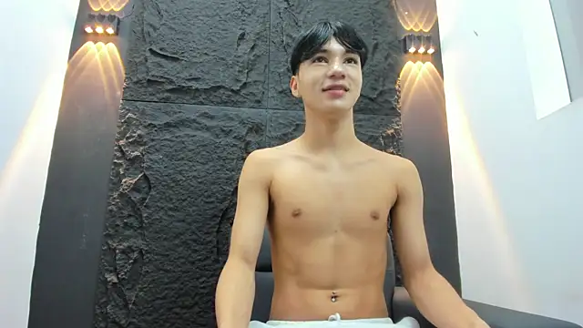 JULII RICO1 online show from April 11, 12:52 pm