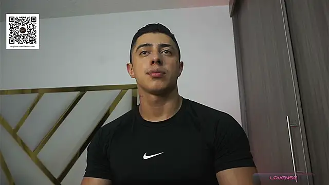 Devin Hunterr online show from November 18, 12:36 am